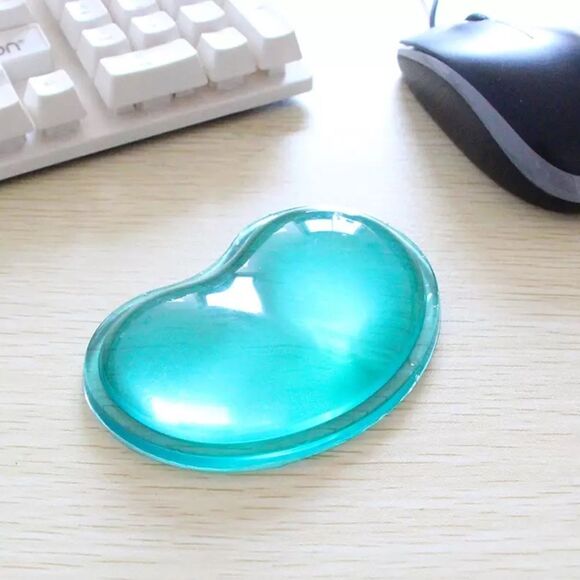 🆕Green Heart Shaped Soft Silicone Wrist Rest - Picture 5 of 7
